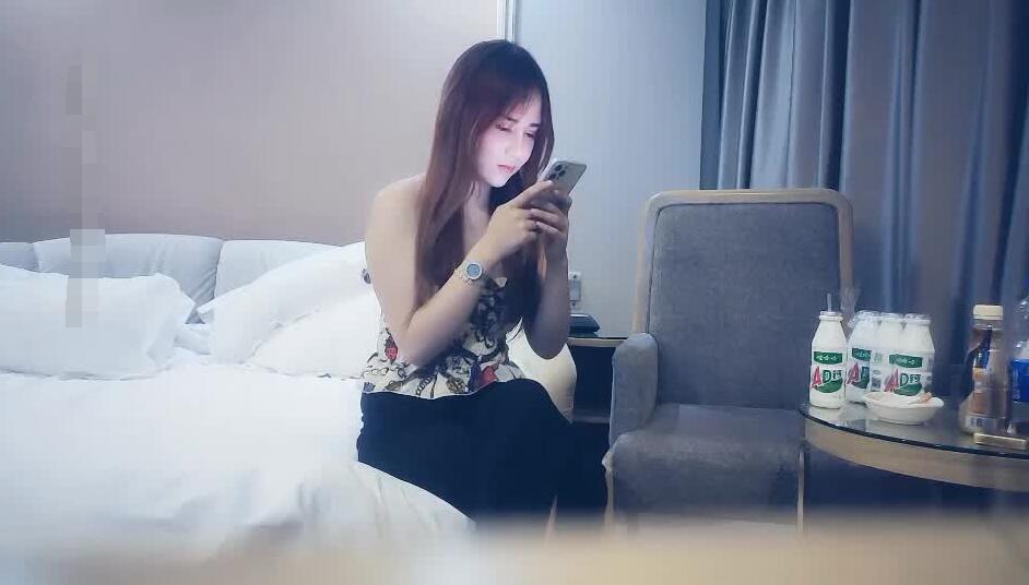 [主播探花] 2021-04-30 赵总寻花04-30 第二场