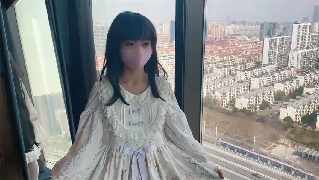 人气白虎萝莉@美少女@元气兔之白丝洛丽塔的足丝服务