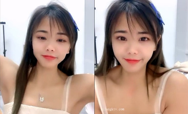 新人！女神简直美到犯规~【小臭宝】揉穴自慰！精都射绝了~ (1)