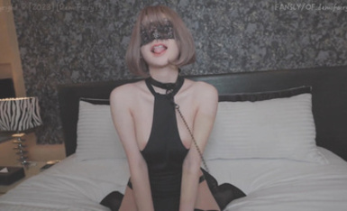 反差小母狗【DemiFairyTW】欠調教的小母狗每天最期待的就是主人的精液，插人家的小穴時要牽著人家唷，小可愛被帶上項圈狗鏈