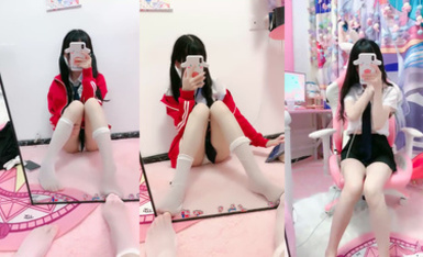 卡哇伊~卡哇伊【女高妹妹】太太可愛了咪咪鼓鼓的 (1)