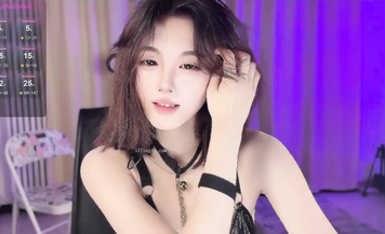 Stripchat高端大氣上檔次【lockheadgirld】女神氣質非凡，駕馭多種風格 (5)