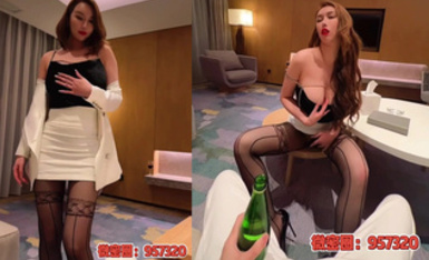 頂級女模顏值巔峰秀人網絕美人氣女神【尤妮絲】誘惑私拍，教導主任尤老師來咯做愛劇情挑逗