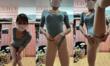 漂亮的舞蹈生和金主爸爸之間的秘密。這反差讓人震驚。 (1)