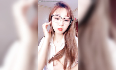 【蜜桃允兒】長腿御姐!_裸舞道具自慰啪啪狂射一身! (11)