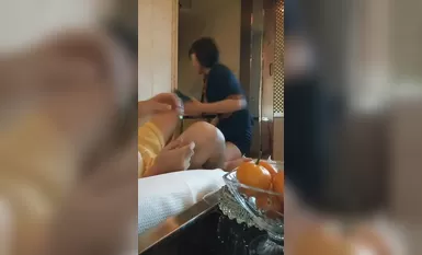 带标签制服诱惑的视频