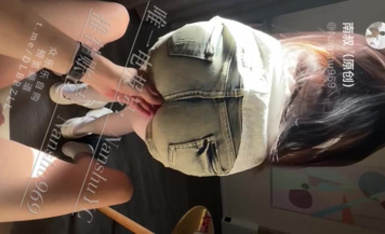 推特頂級百人斬約炮大神南叔969 約操眾多極品高顏值反差蜜桃臀母狗 ，清純jk黑絲女大學生，飢渴少婦 ，精神小妹等等，調教深喉口交，後入啪啪，口爆 內射鏡頭特寫 (1)