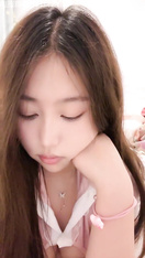 【柒萌小玉】G奶尤物!_白皙巨乳發騷掰穴特寫道具抽插_1