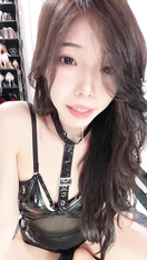 絲絲不是思思-氣質女神 跪地狗爬足交無套啪啪內射顏射 (38)